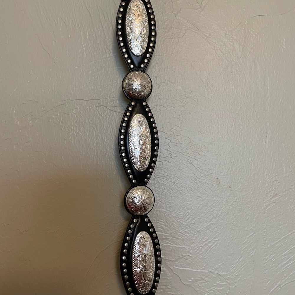 Vintage Tony Lama Black Leather and Silver Concho Women's Western Belt - Picture 2 of 4